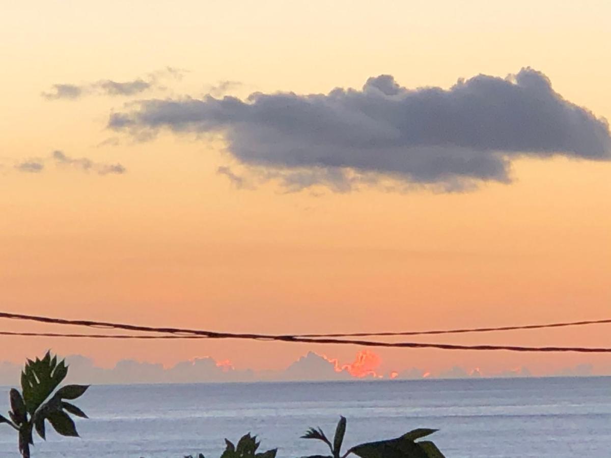 Appartement Vue Mer, Case Pilote Luaran gambar