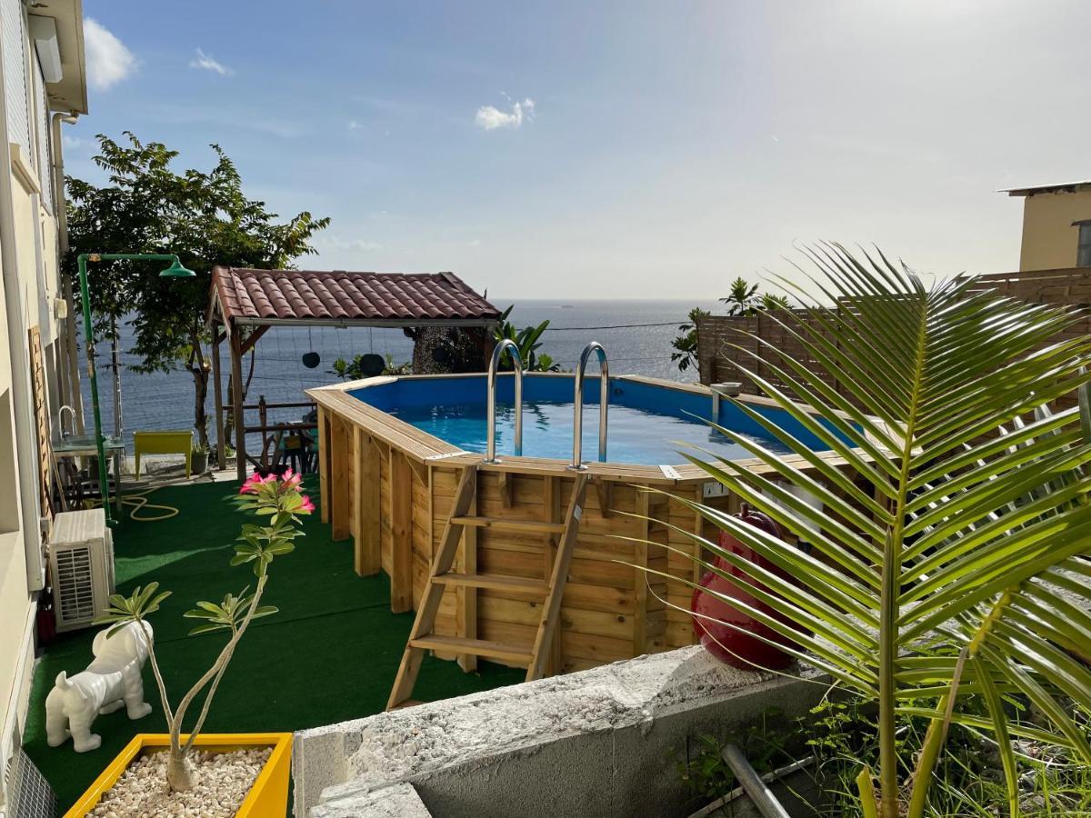 Appartement Vue Mer, Case Pilote Luaran gambar